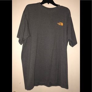 💛 North face T-shirt